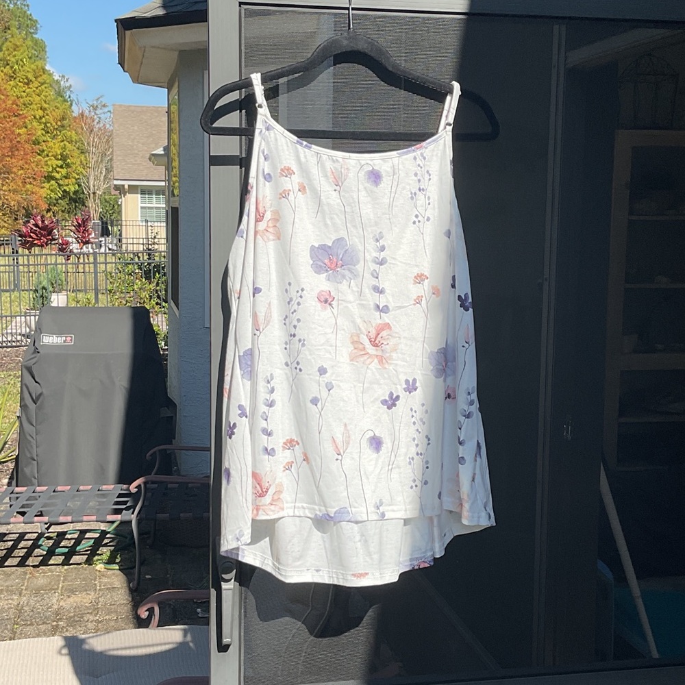 Floral Print White Sleeveless Top, Size XL
